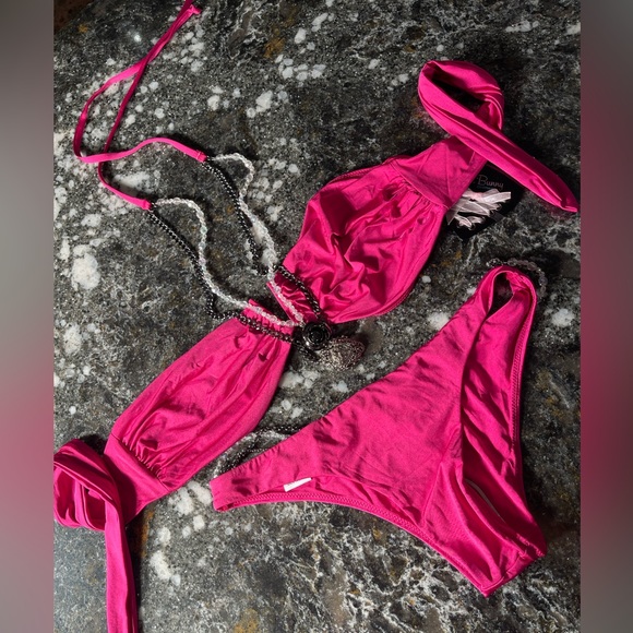 NWT and liner beach bunny bikini “uptown girl” L top/M bottoms - Picture 6 of 16